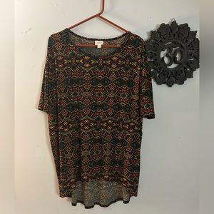 Beautiful Aztec Patterned Tunic!